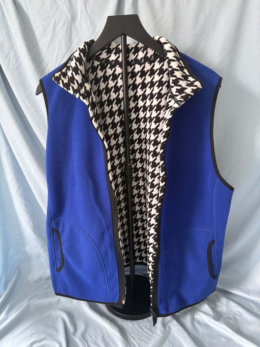Kim Rogers Reversible Houndstooth and Royal Blue Fleece Zip-Up Vest